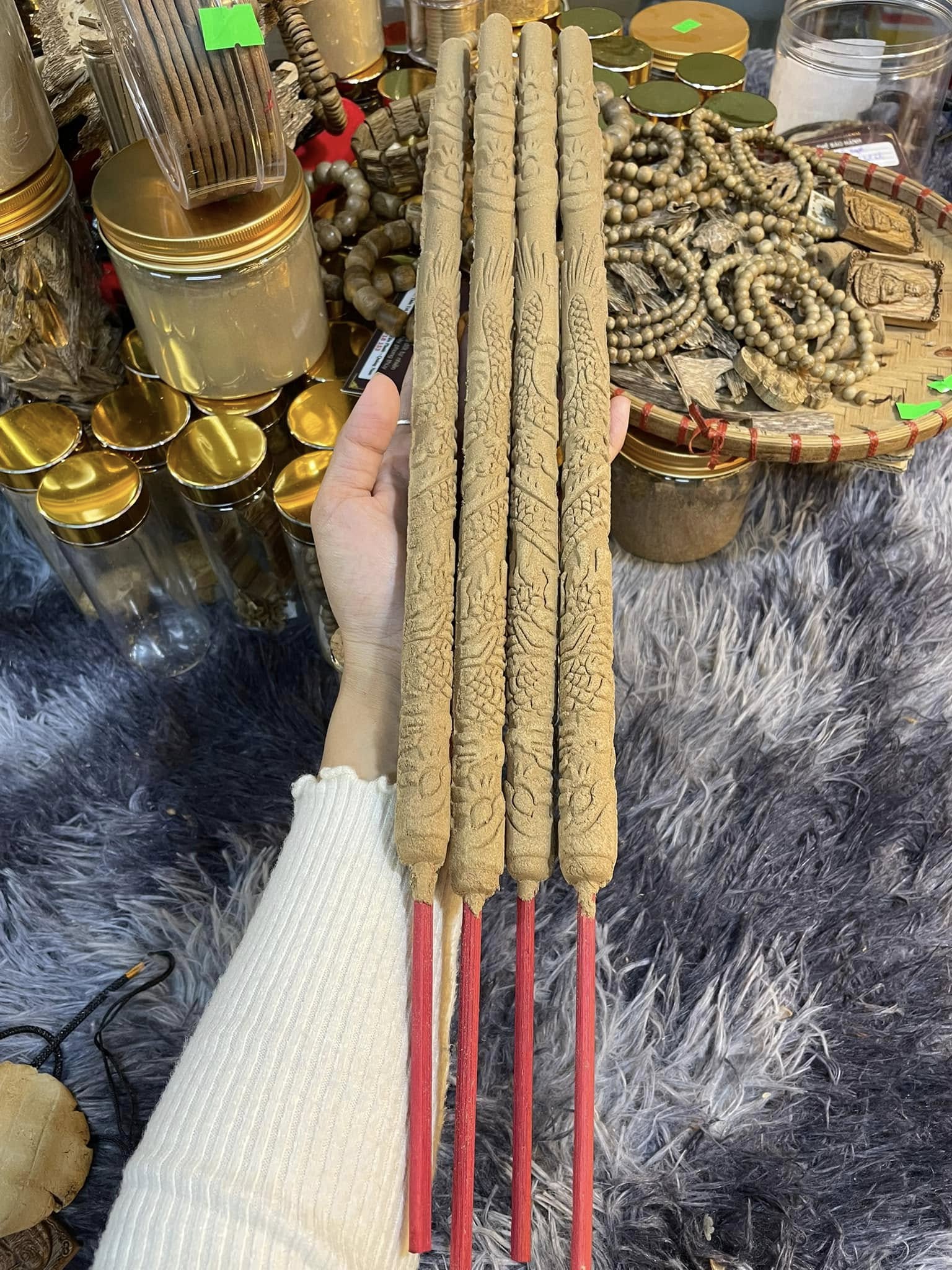 Khám Phá Các Sản Phẩm Trầm Hương Được Yêu Thích Nhất